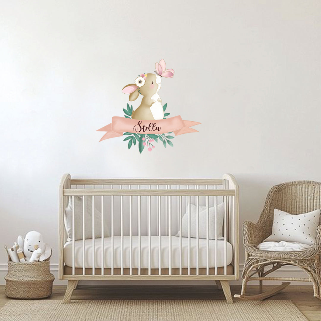 Wall sticker Coniglietto con farfalla e Banner - Personalizzabile
